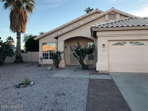 9040 Palm Brook Dr, Tucson, AZ 85743-8924