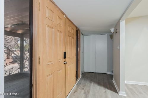 1549 Turquoise Vis, Tucson AZ  85710-5532 exterior