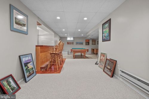 2819 Lee Dr, Jamison PA 18929-1047 exterior