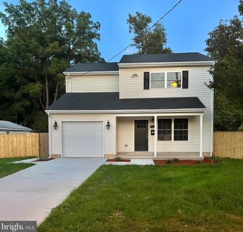 302 East Ave, New Castle, DE 19720-5935