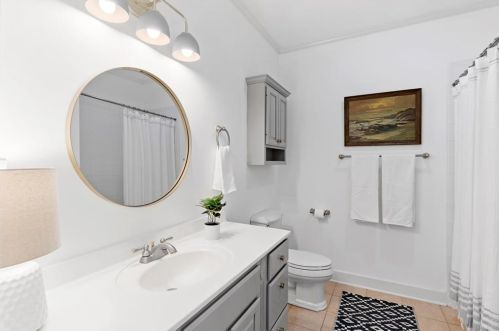 875 Kings Ct, Atlanta GA 30306-3431 exterior