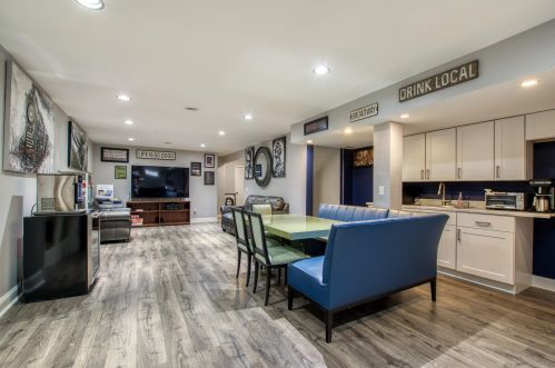 3549 Mdw Grv Dr, Grand Rapids MI 49512-9580 exterior