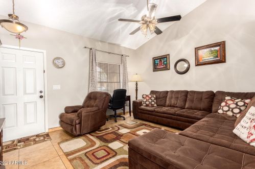 3181 Butler Dr, Phoenix AZ 85051-4740 exterior