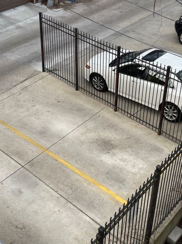 7442 Hoyne Ave, Chicago IL 60645-2202 exterior