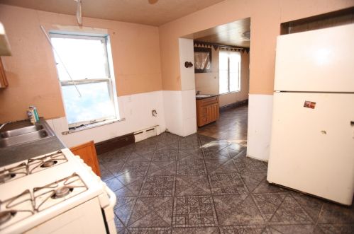 2240 Mason Ave, Chicago IL 60630-1912 exterior