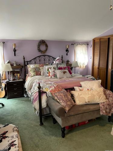 32 Albermarle Ave, Babylon NY 11704-8002 exterior