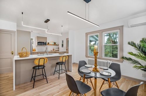 4344 Ludwick St, Pittsburgh PA 15217-3005 exterior