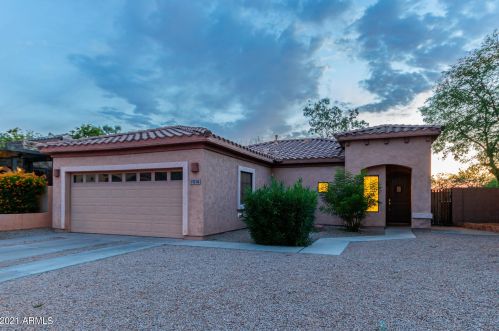 7014 30th St, Phoenix, AZ 85042-6010