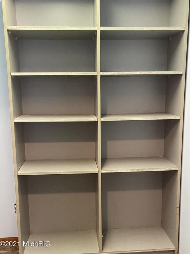 1531 Bender Rd, Middlevle MI 49333-9259 exterior