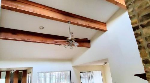 3223 Canterbury Ln, Montgomery TX  77356-8942 exterior