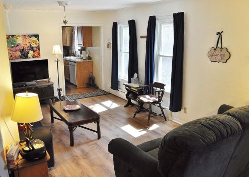 3764 84th St, Milwaukee WI  53228-1704 exterior