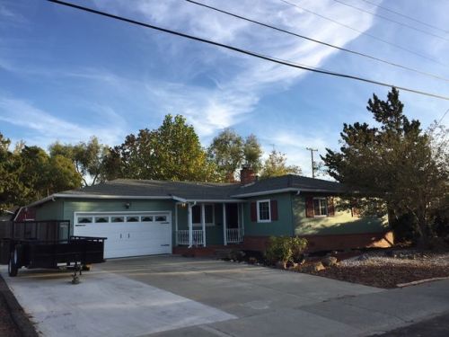 3924 Newcastle Rd, Concord, CA 94519-1221