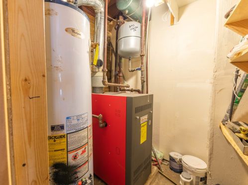 2837 Moody Ave, Chicago IL 60646-5309 exterior