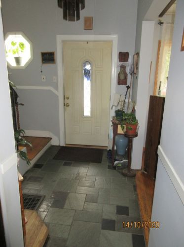 4430 Ln Crosse Ave, Chicago IL 60646-4921 exterior