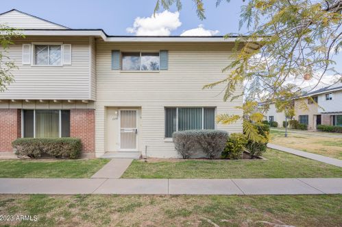 1355 44th St, Phoenix AZ  85008-5603 exterior