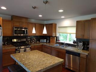 1766 59th St, Seattle WA  98107-3049 exterior