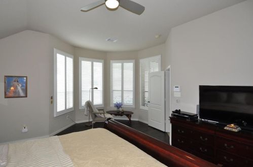 22128 Lancelot Oaks Dr, Humble TX 77339-1410 exterior