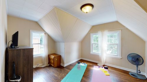 2246 15 Ave, Broadview IL 60155-4006 exterior