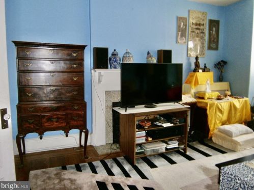 505 49 St, Philadelphia PA 19143-2001 exterior