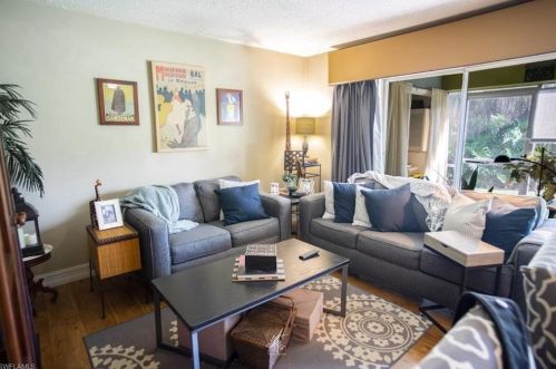 15 Bobolink Ct, Naples, FL 34105-2461