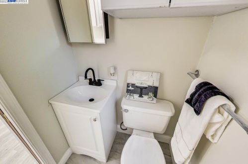 1946 6th St, Concord CA  94519-2216 exterior