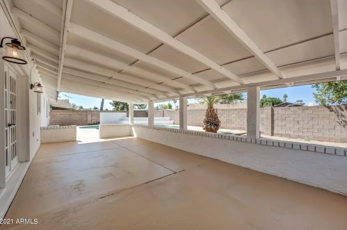 11216 33rd Ave, Phoenix AZ 85029-4105 exterior