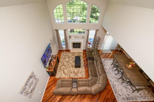 1 Maria Ct, Old Bridge NJ 08857-4407 exterior