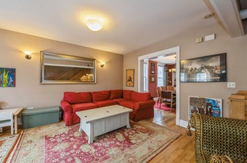 1257 Greenview Ave, Chicago IL  60642-3318 exterior