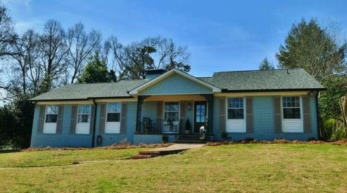 939 Chattahoochee Dr, Gainesville GA 30501-2303 exterior