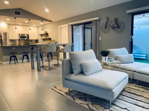 2400 19th Ave, Boynton Beach, FL 33426-6552