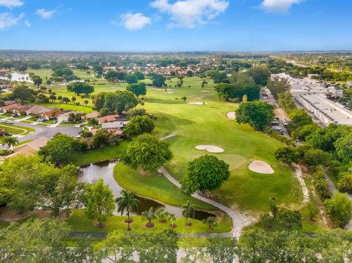 10235 Crosswind Rd, Boca Raton FL 33498-4739 exterior