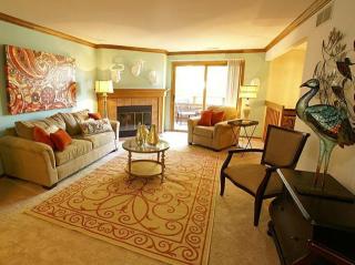 5401 Presidio Ln, Milwaukee WI  53223-6313 exterior