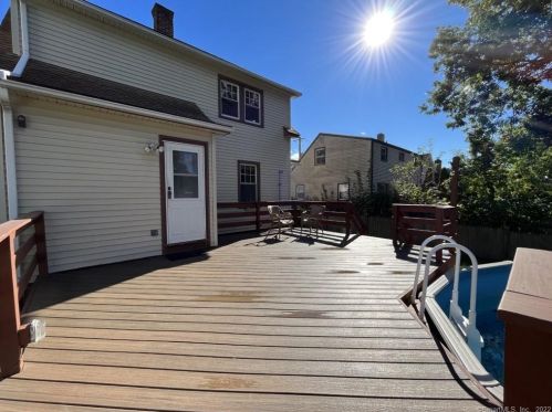 49 Clinton Ave, Norwalk CT 06854-1501 exterior