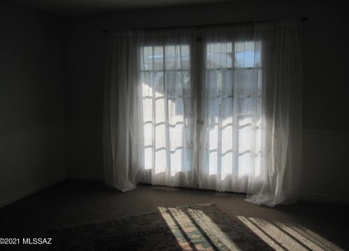 735 Abrego Dr, Green Valley AZ 85614-3637 exterior