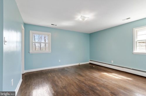 1006 Venice Dr, Silver Spring MD 20904-2065 exterior