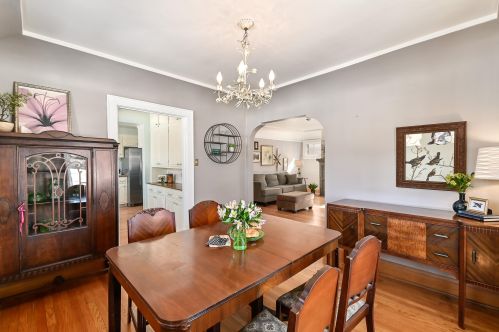 2476 Lefeber Ave, Milwaukee WI 53213-1220 exterior