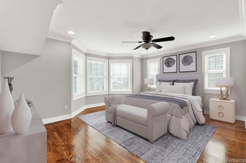 855 Bennaville Ave, Bham MI  48009-3668 exterior