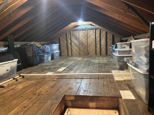 1371 Mcclelland Ave, Atlanta GA  30344-1608 exterior