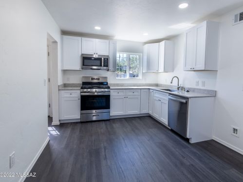 4638 6th St, Tucson AZ  85711-2908 exterior