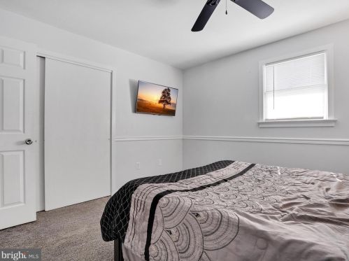 875 Indian Spg Dr, Lancaster PA 17601-6614 exterior