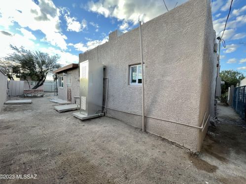 427 29th St, Tucson AZ  85713-2948 exterior