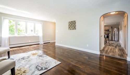 30 Locust Ave, Worcester MA  01604-6020 exterior