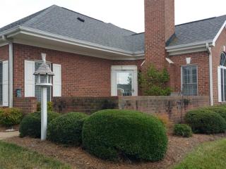 8409 Kilty Ct, Charlotte, NC 28269-6108