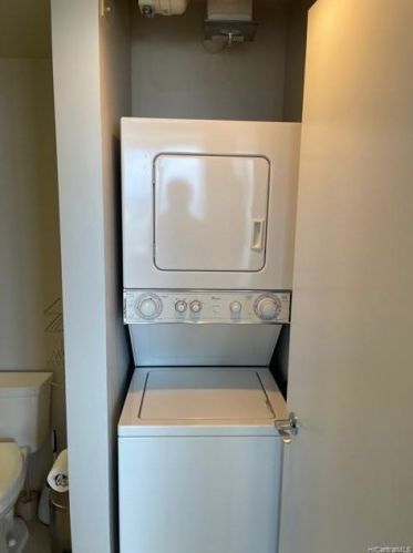 1009 Kapiolani Blvd, Honolulu HI 96814-2103 exterior