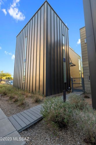 3605 3rd St, Tucson AZ  85716-4609 exterior