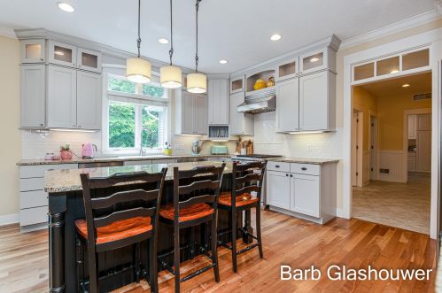 4424 Whitewood Farms Dr, Grand Rapids MI 49525-3487 exterior