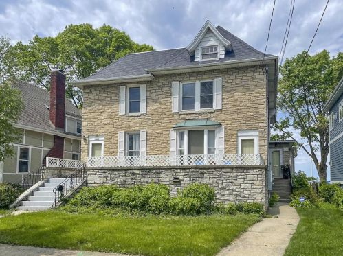 1024 Sherman Ave, Madison WI  53704-4233 exterior