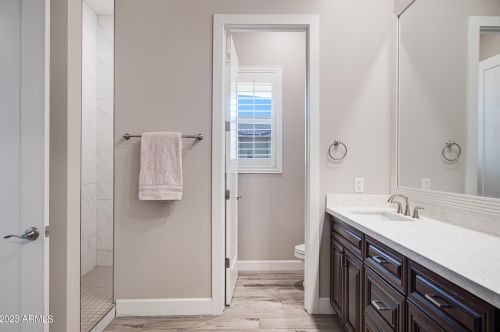 8976 8 Dr, Phoenix AZ 85041-6754 exterior