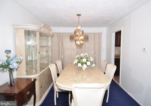 1169 Lower Fry Rd, Trenton NJ 08618-1828 exterior