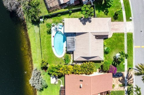 21176 Escondido Way, Boca Raton FL  33433-2505 exterior